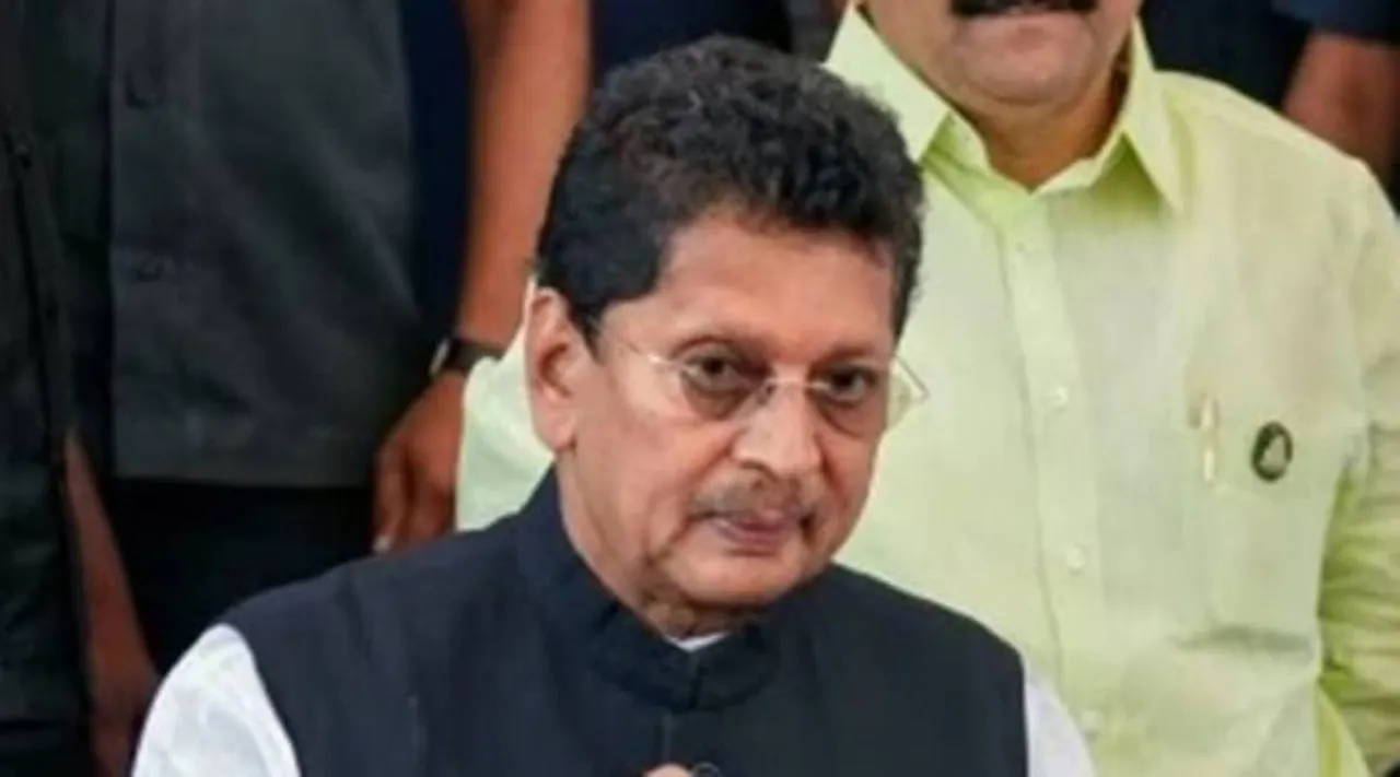 Deepak Kesarkar.jpg