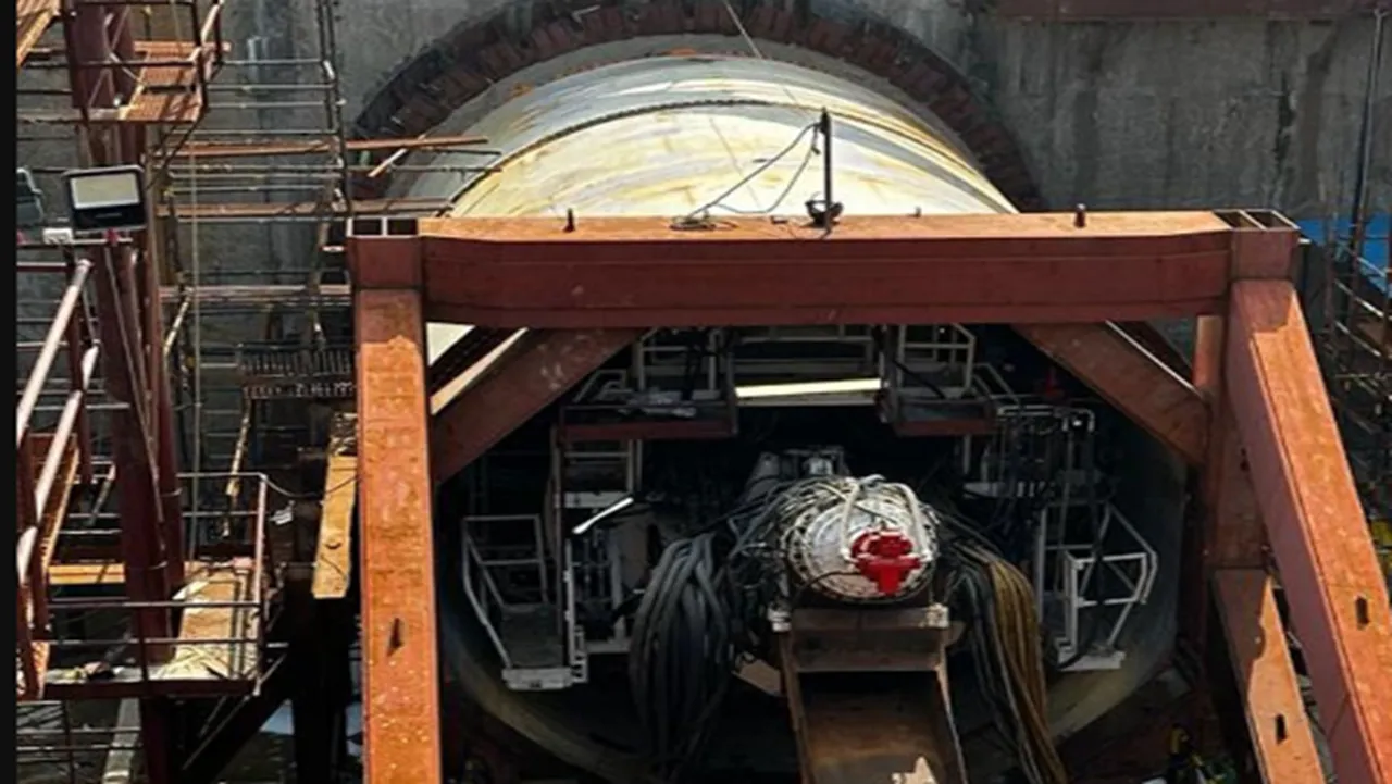 A machine called Eagle is involved in the Lighthouse Boat Club Metro mission