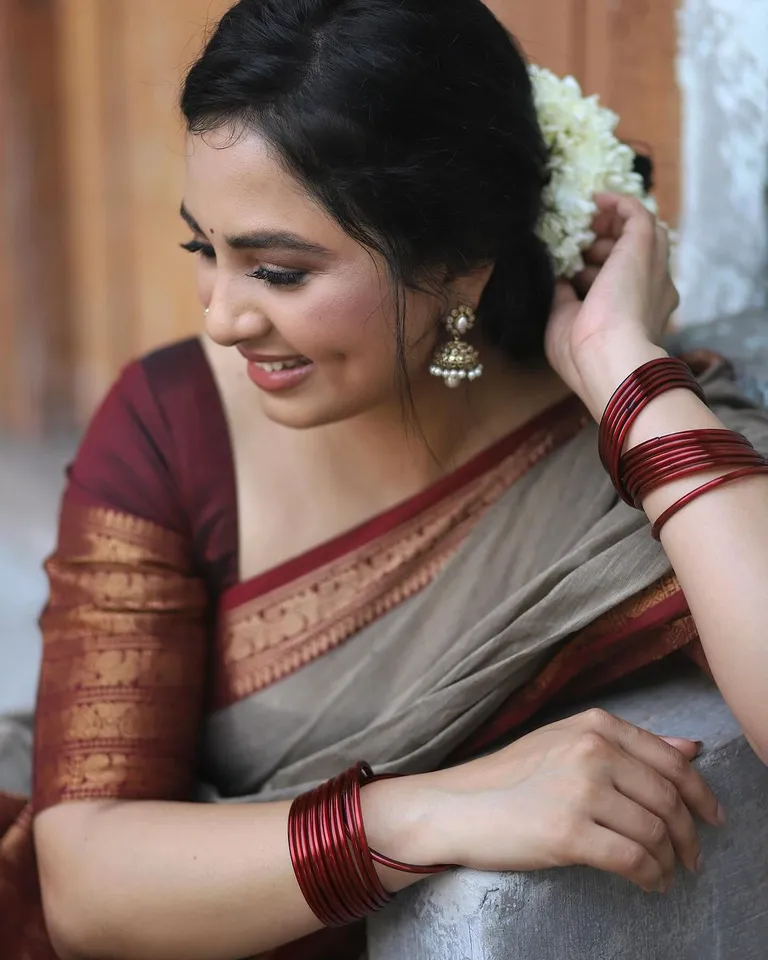srushti dange instagram 