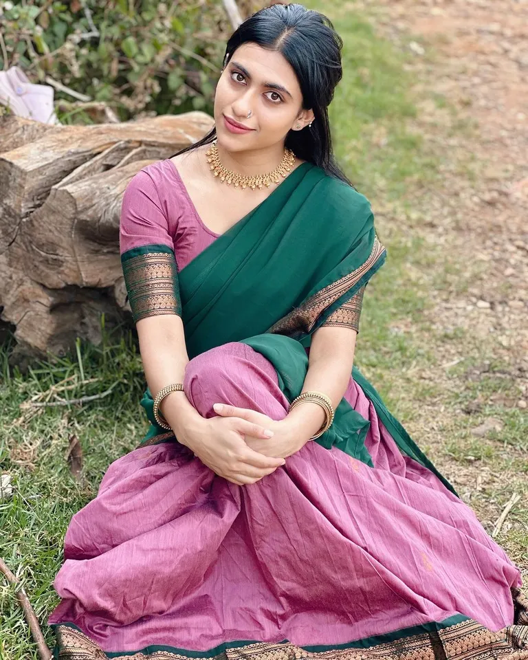 Aishu instagram 