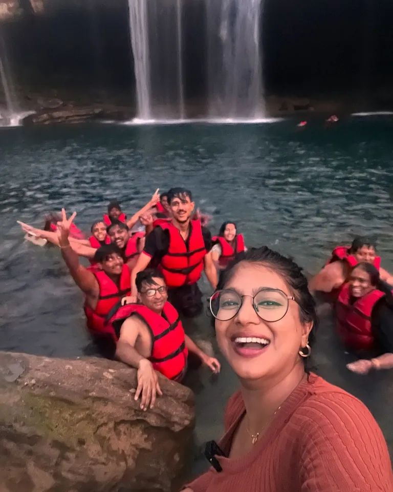 vj parvathy instagram 