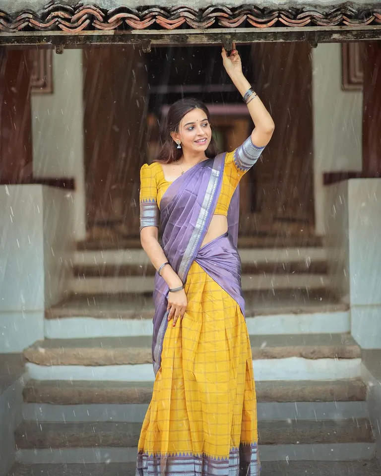 Divya Ganesh 