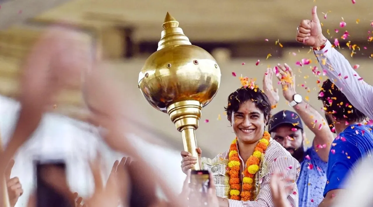 Haryana Election Results 2024 Vinesh Phogat  wins from Julana Tamil News 