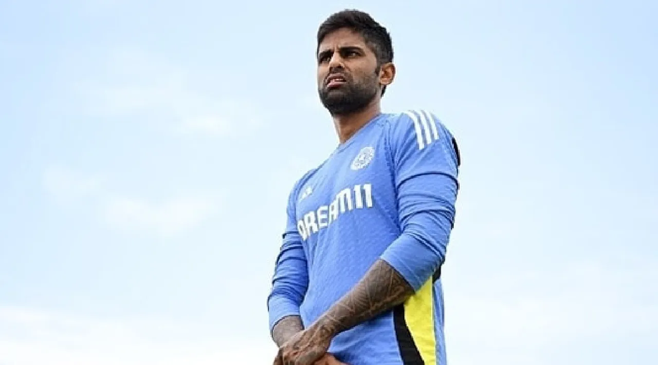 Suryakumar Yadav sledged by India D pacer Arshdeep Singh near dressing room after low score on Duleep Trophy return Tamil News 