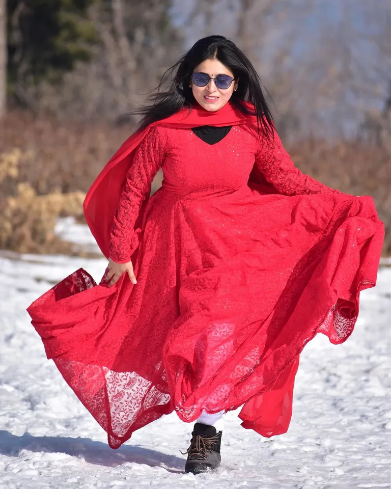 Rithika Tamil