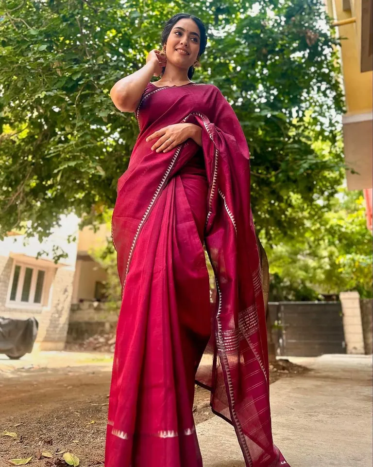 Pavithra janani 