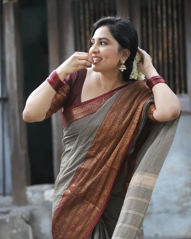 srushti dange instagram 