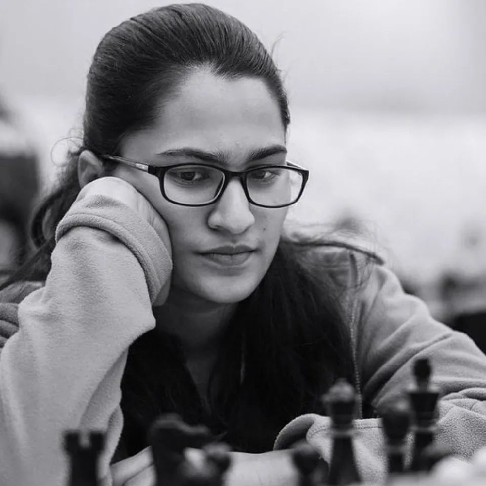  India Gold Medal Winning Chess Team players photos Tamil News 