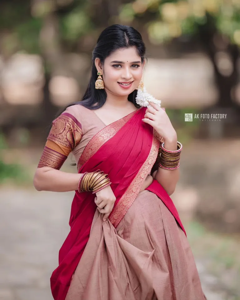 Bigg boss janany 