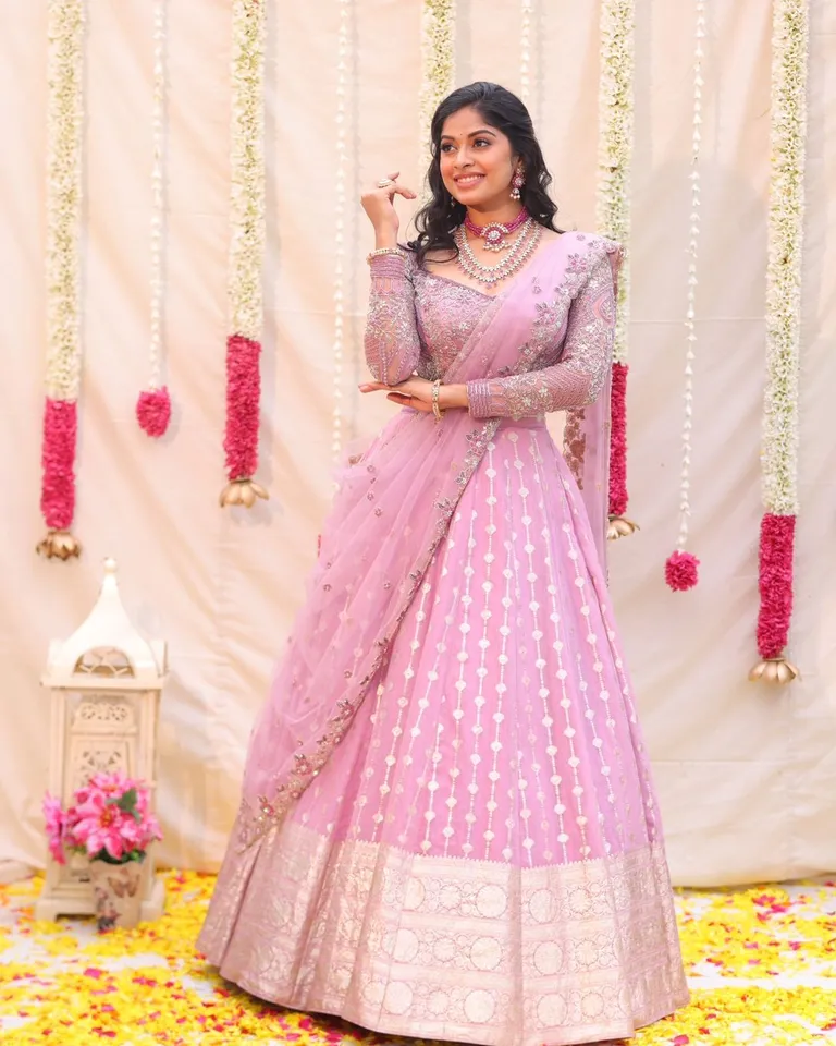 Dharshana 