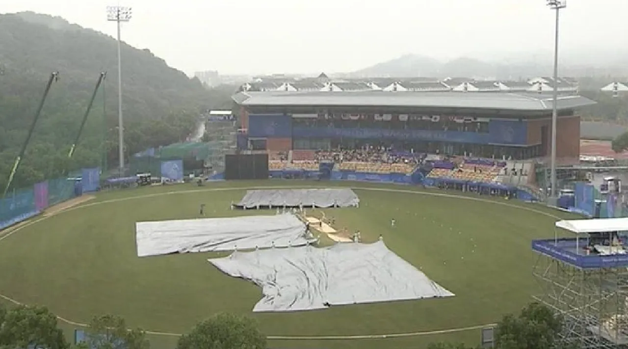 Indian cricketer Badrinath on Pingfeng Campus Cricket ground Hangzhou 