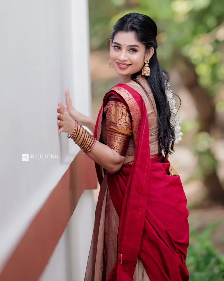 Bigg boss janany 