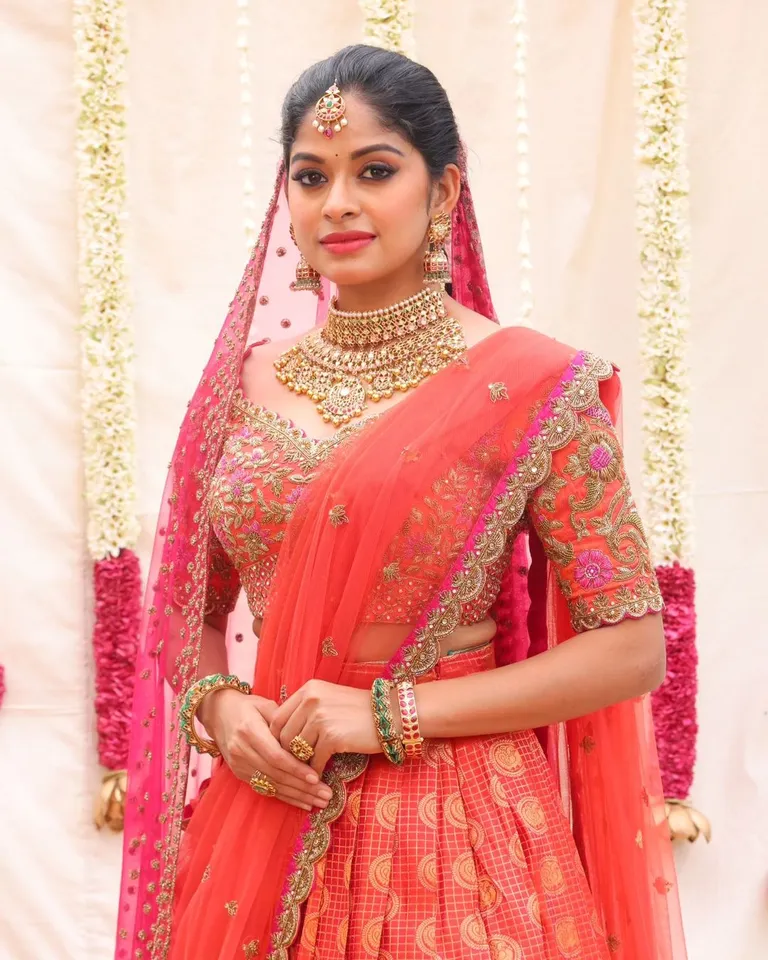 Dharshana 