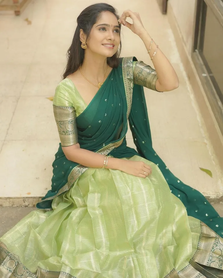Tejaswini Gowda 