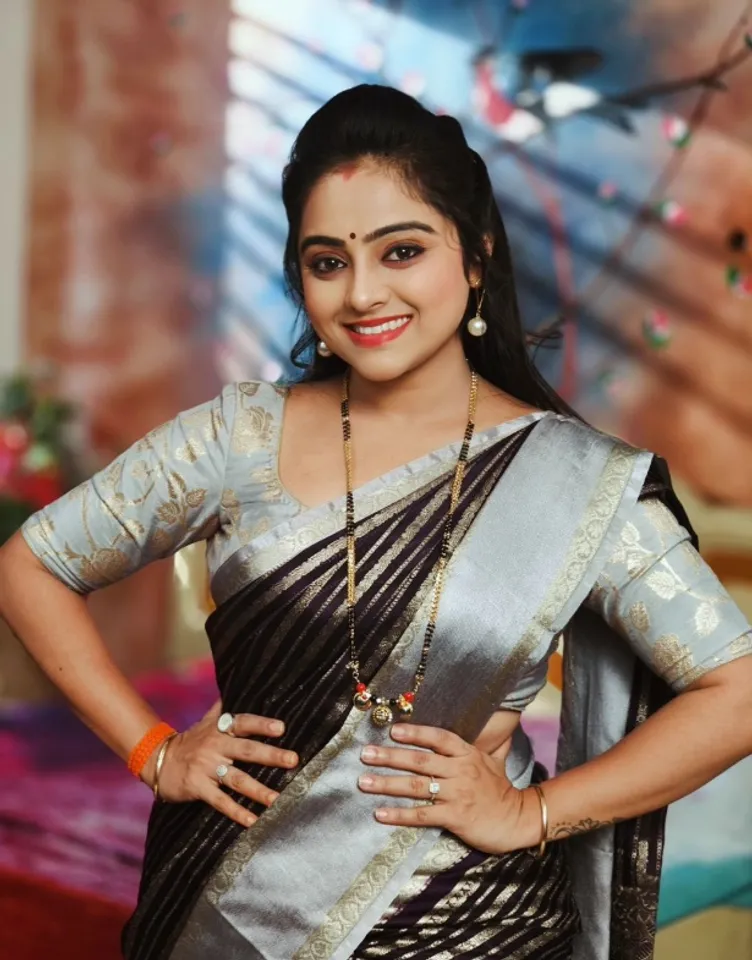 Here are the cute photos of SunTV actress Deepika Akash who flew to Mumbai