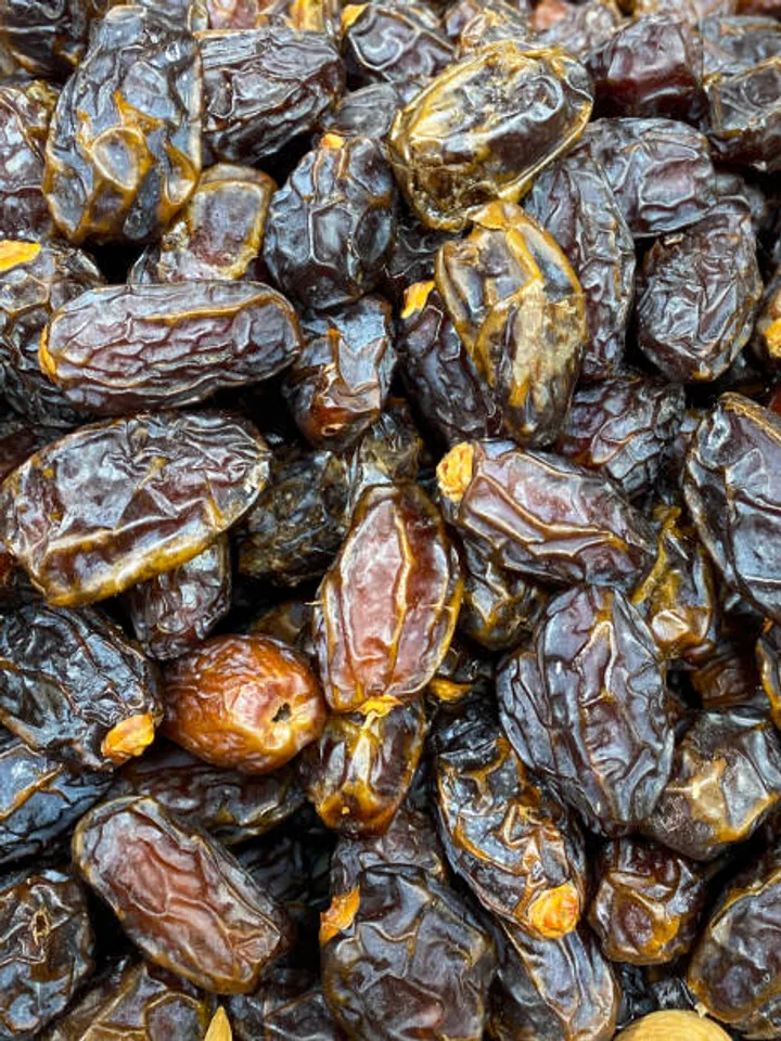 dates