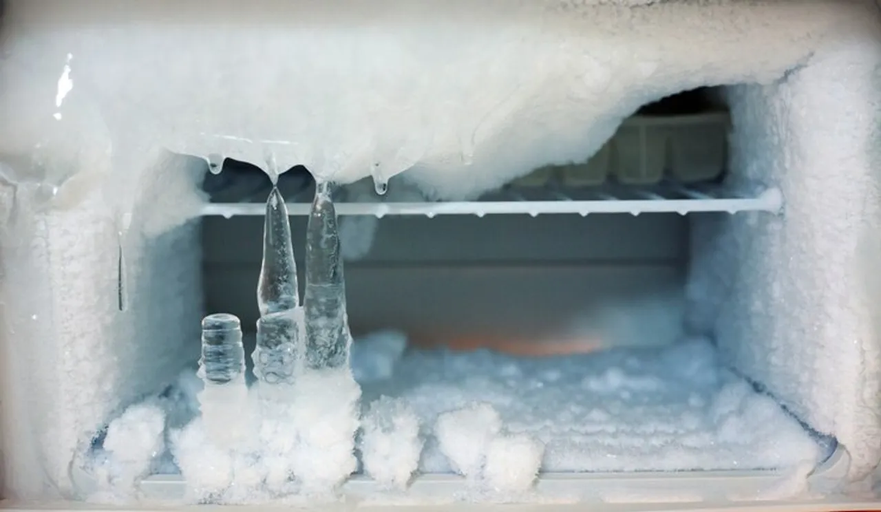 freezer cleaning tips 