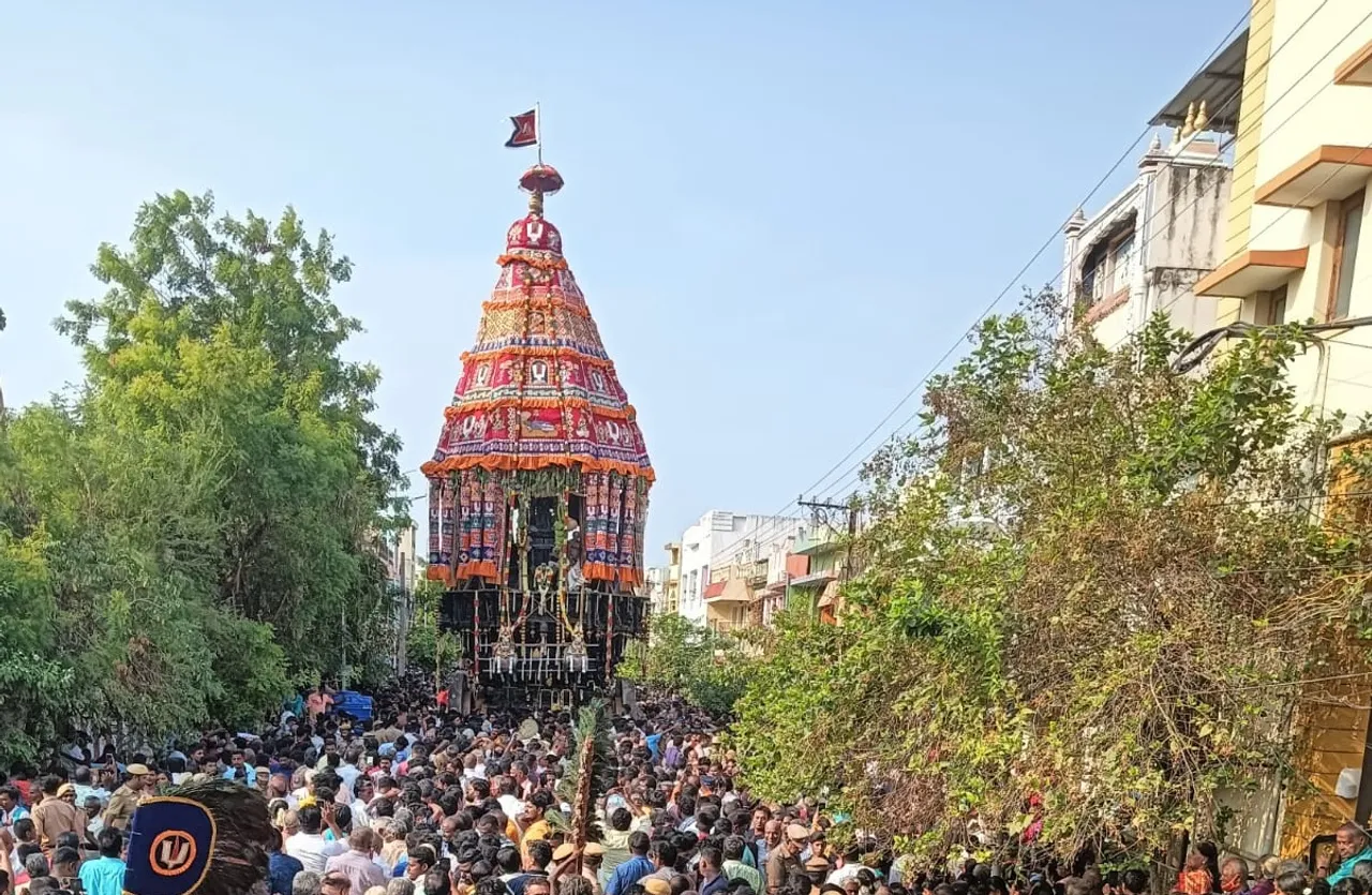 Trichy Srirangam Chithirai Car Festival 