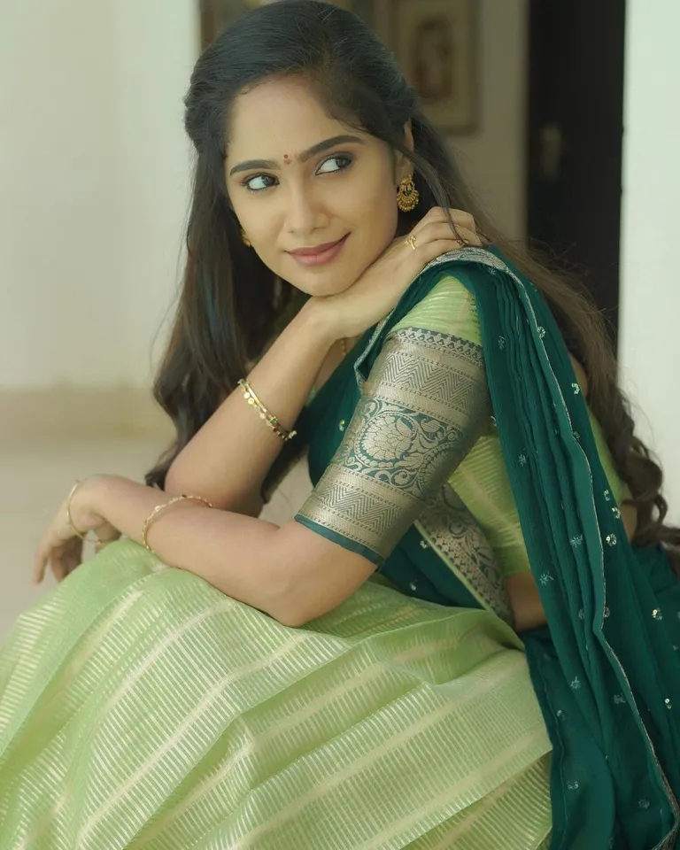 Tejaswini Gowda 