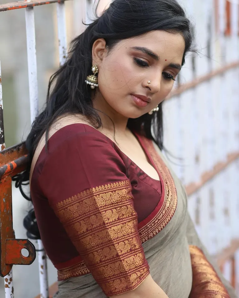 srushti dange instagram 
