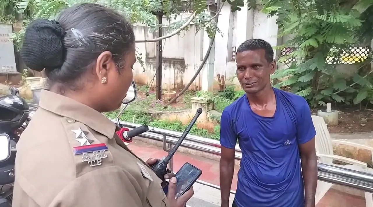 Coimbatore Man Tries To Set Himself On Fire collector office premises Police acted swiftly Tamil News 
