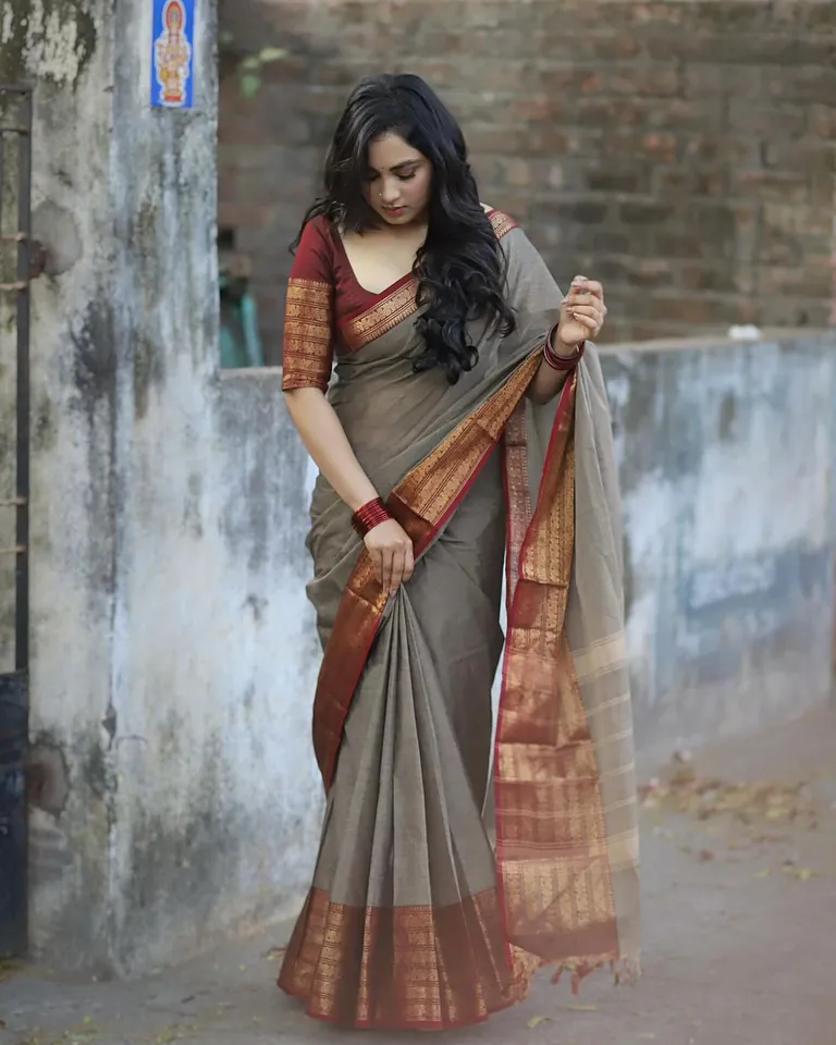 srushti dange instagram 