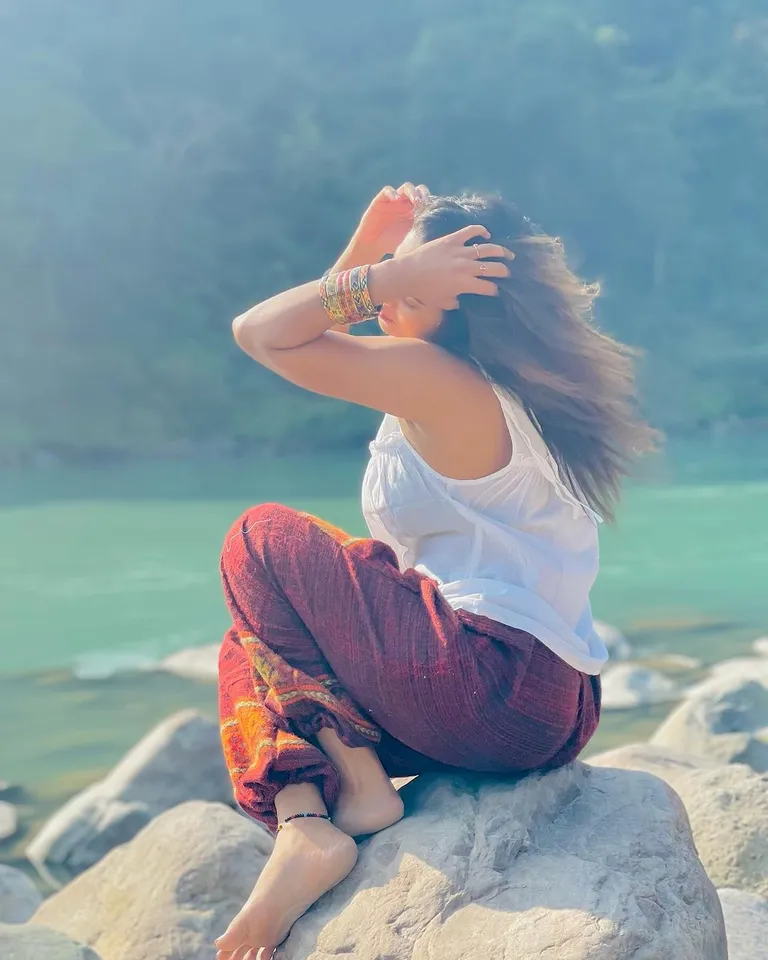 Delna Devis