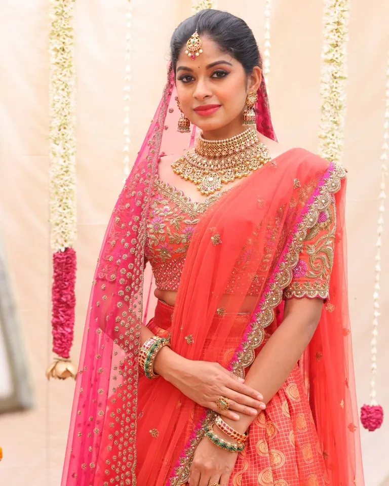 Dharshana 