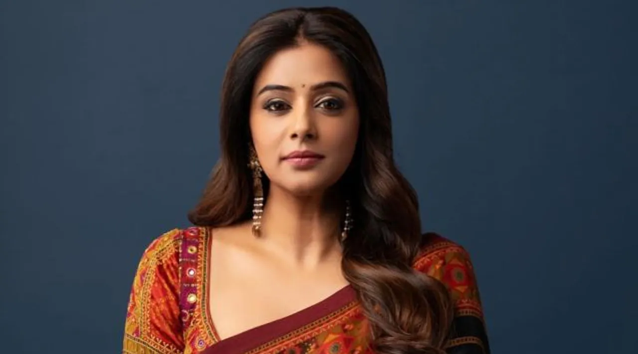Priyamani12
