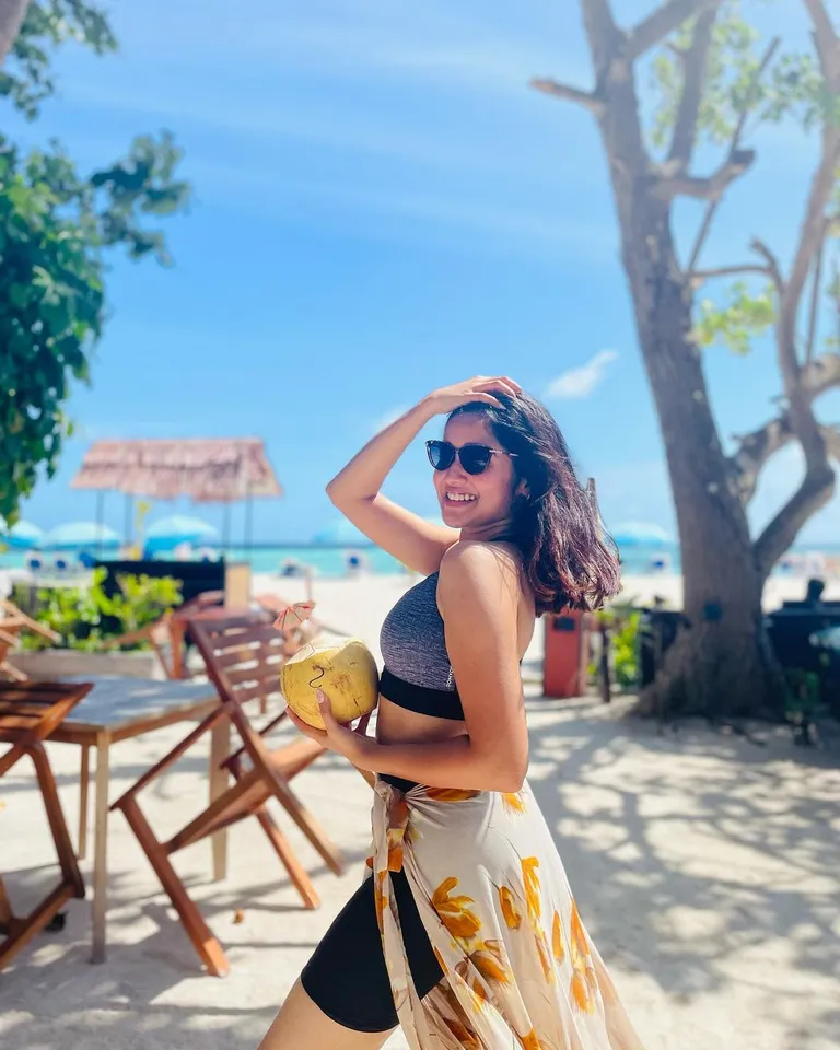 Anikha Suredndar (7)
