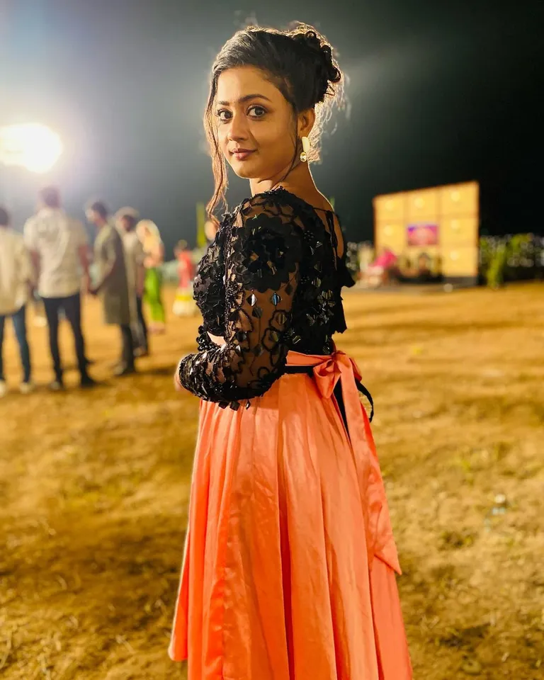 Gomathi Priya1