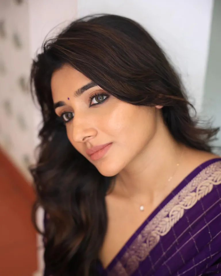 Mirnaa