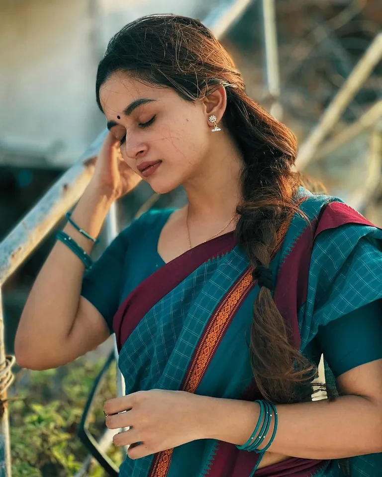 kaavya arivumani instagram 