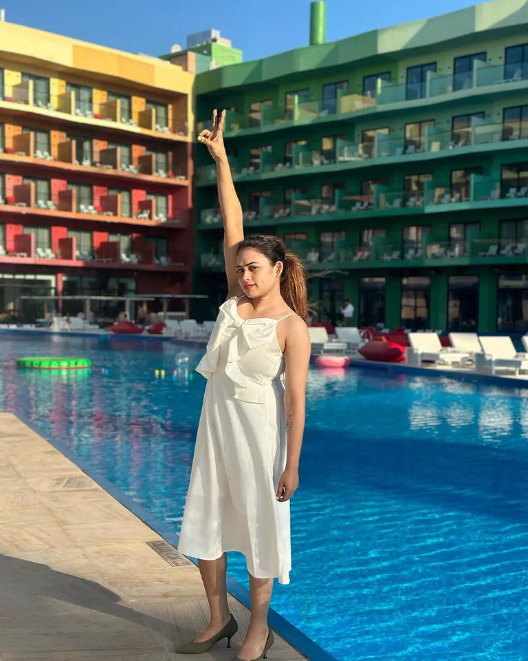 Farina Azad