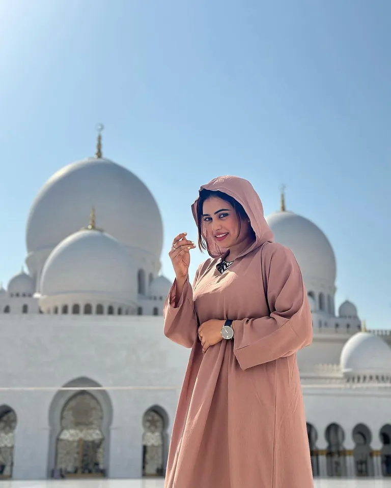 Farina Azad
