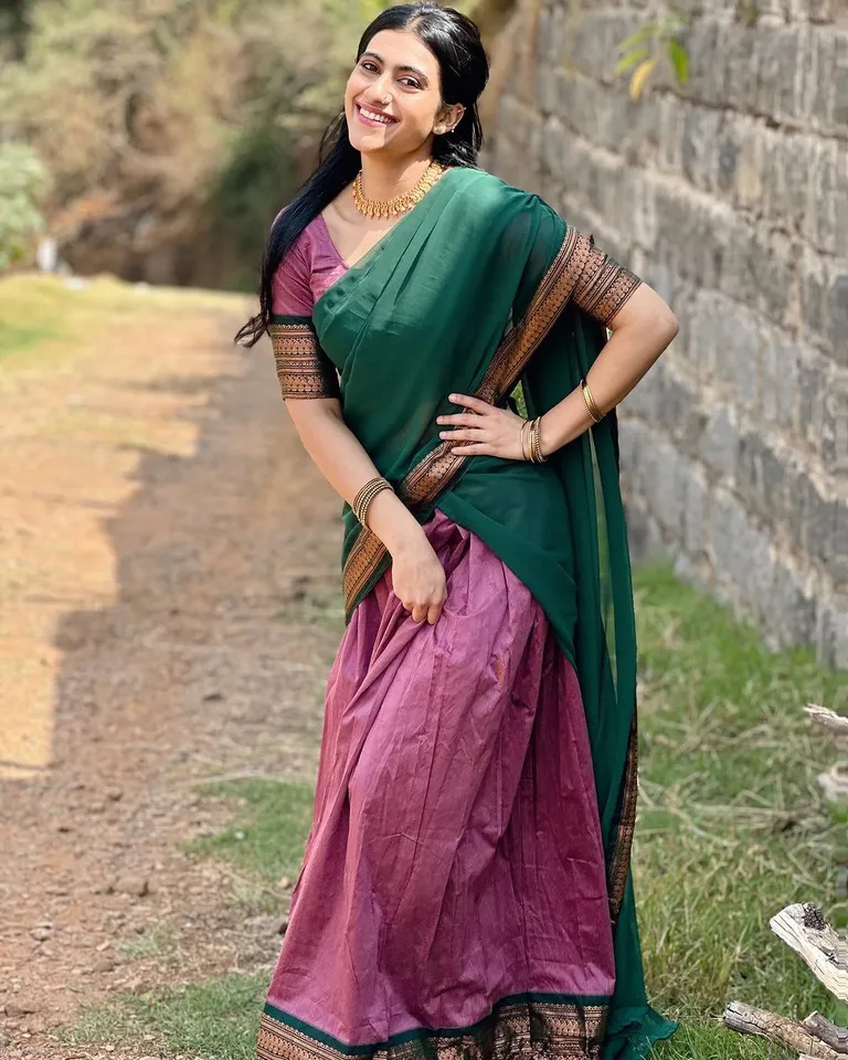 Aishu instagram 