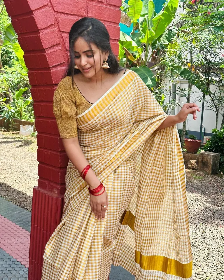 Actress Kanmani