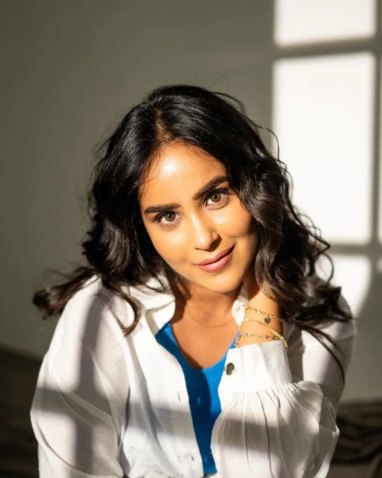 kanmani manoharan 