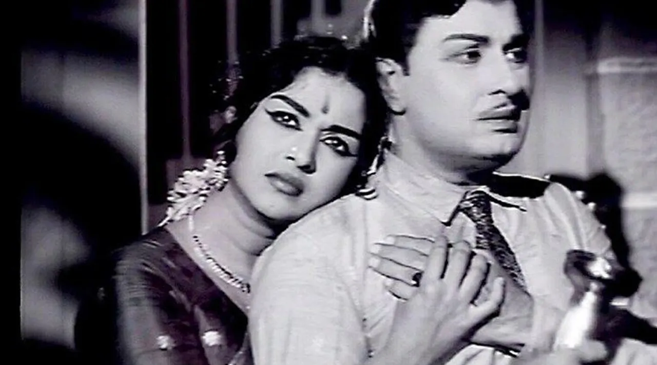 MGR Kalangari Vilakkam