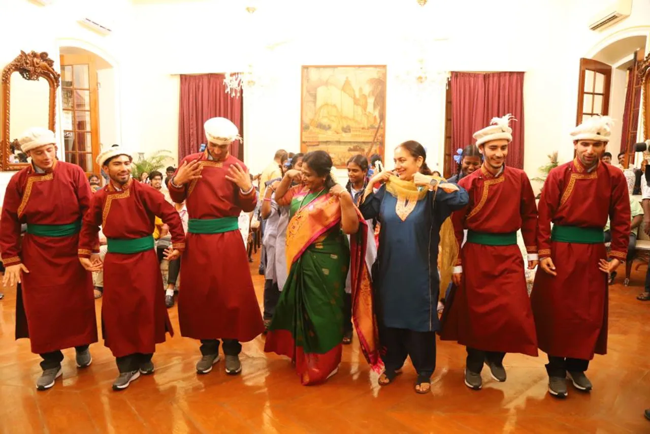dance