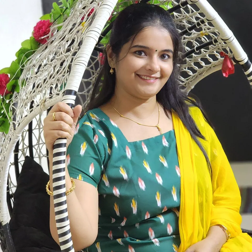 ஏன் இவ்வளவு அழகா இருக்கீங்க... ஒரு ரசிகனின் கேள்வி: எதிர்நீச்சல் நடிகை ரீசன்ட் க்ளிக்ஸ்