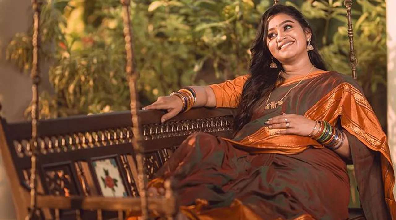 Gayathri Yuvra