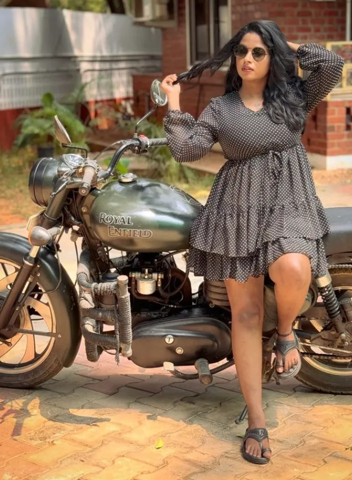 actress Gabriella Cellas photos are going viral