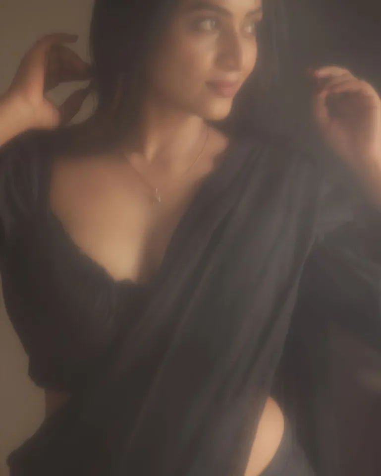Janani ashok kUmar
