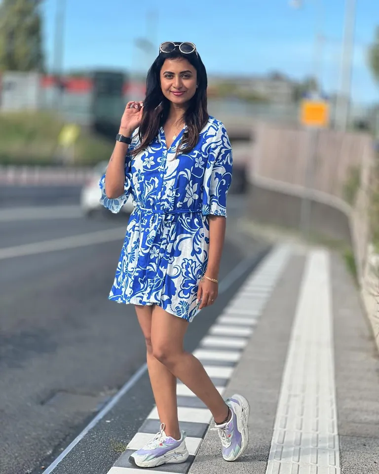 Janani Ash 