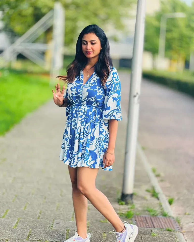 Janani Ash 