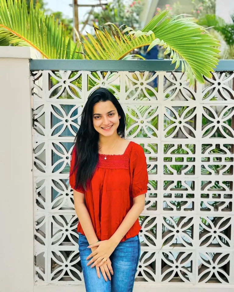 Jasmine Rath22 1