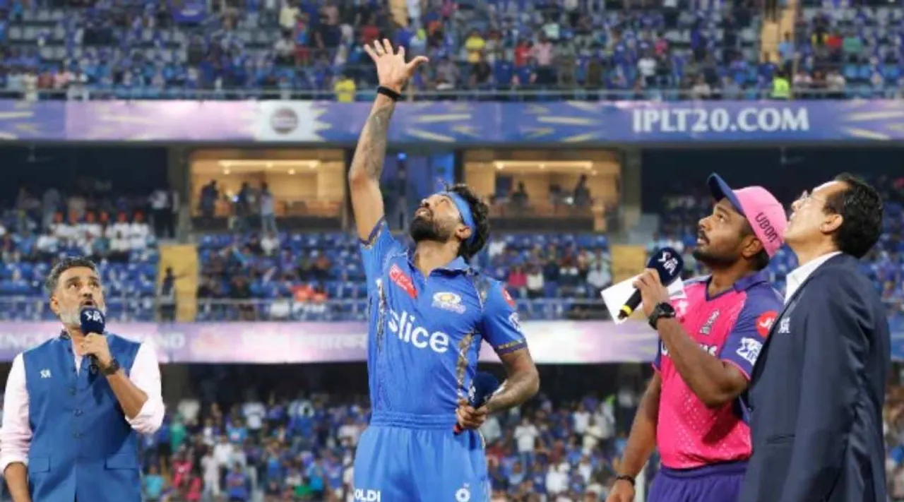 Hardik Pandya toss