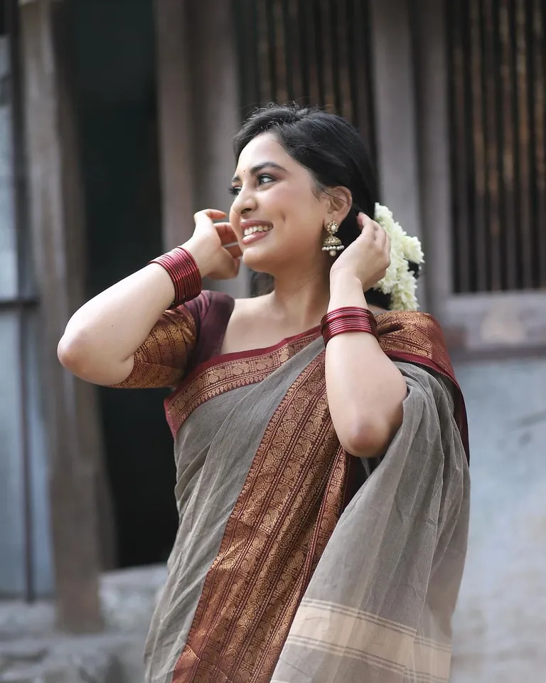 srushti dange instagram 