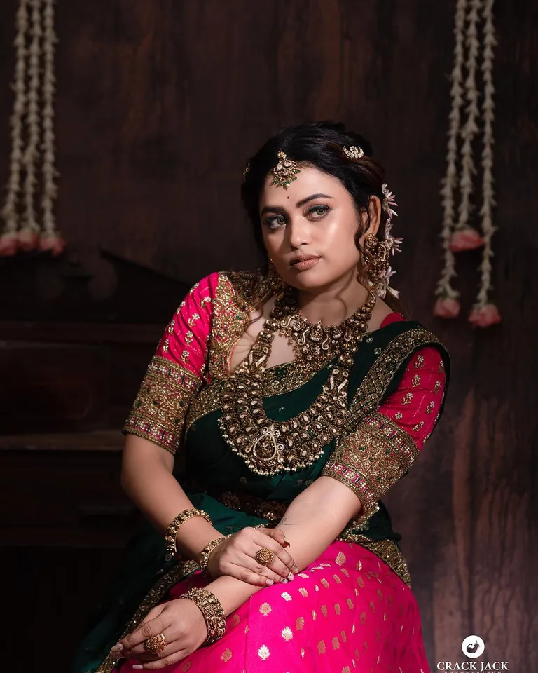 farina azad 